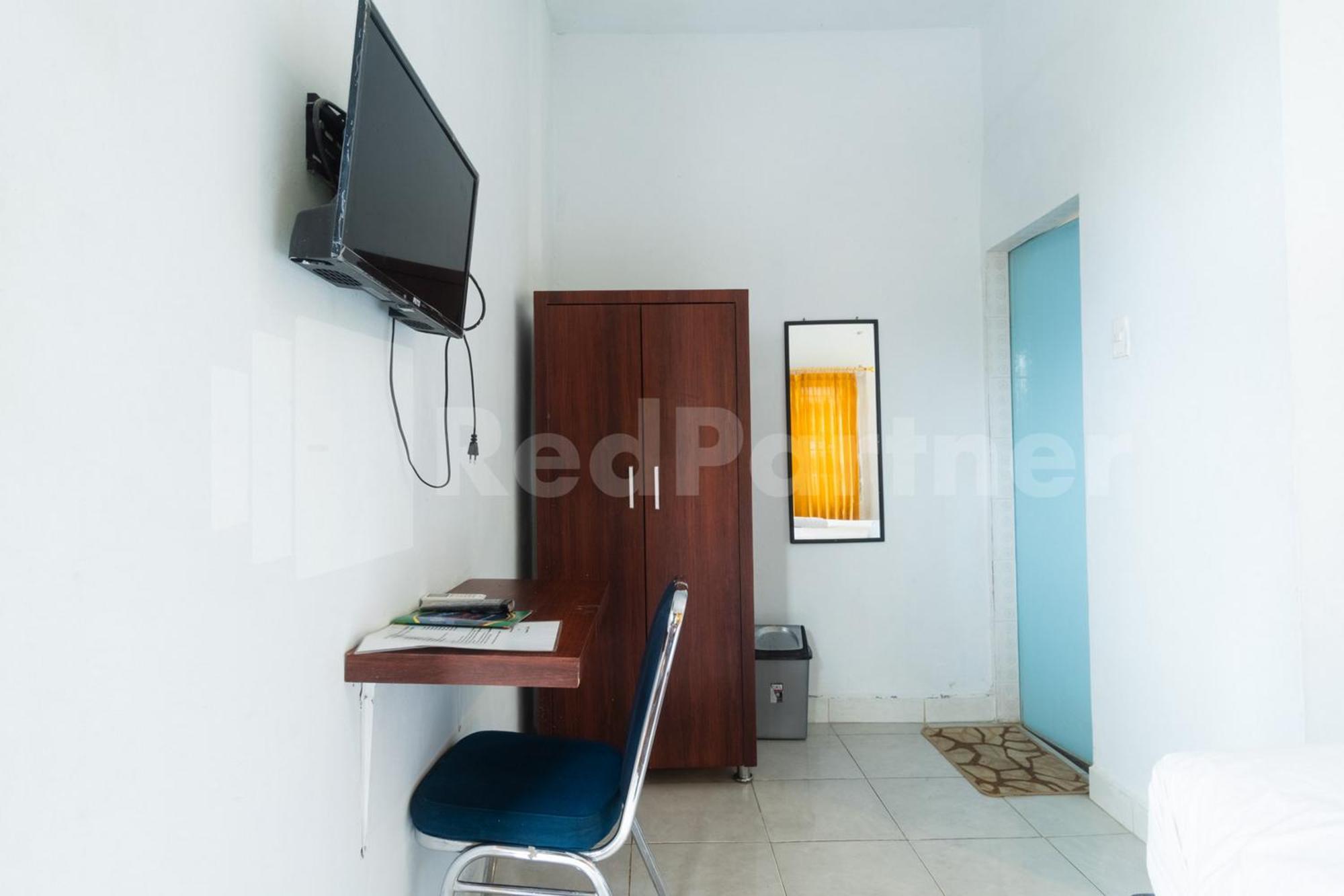 Teratai Guesthouse At Rs Adam Malik Medan Mitra Reddoorz エクステリア 写真