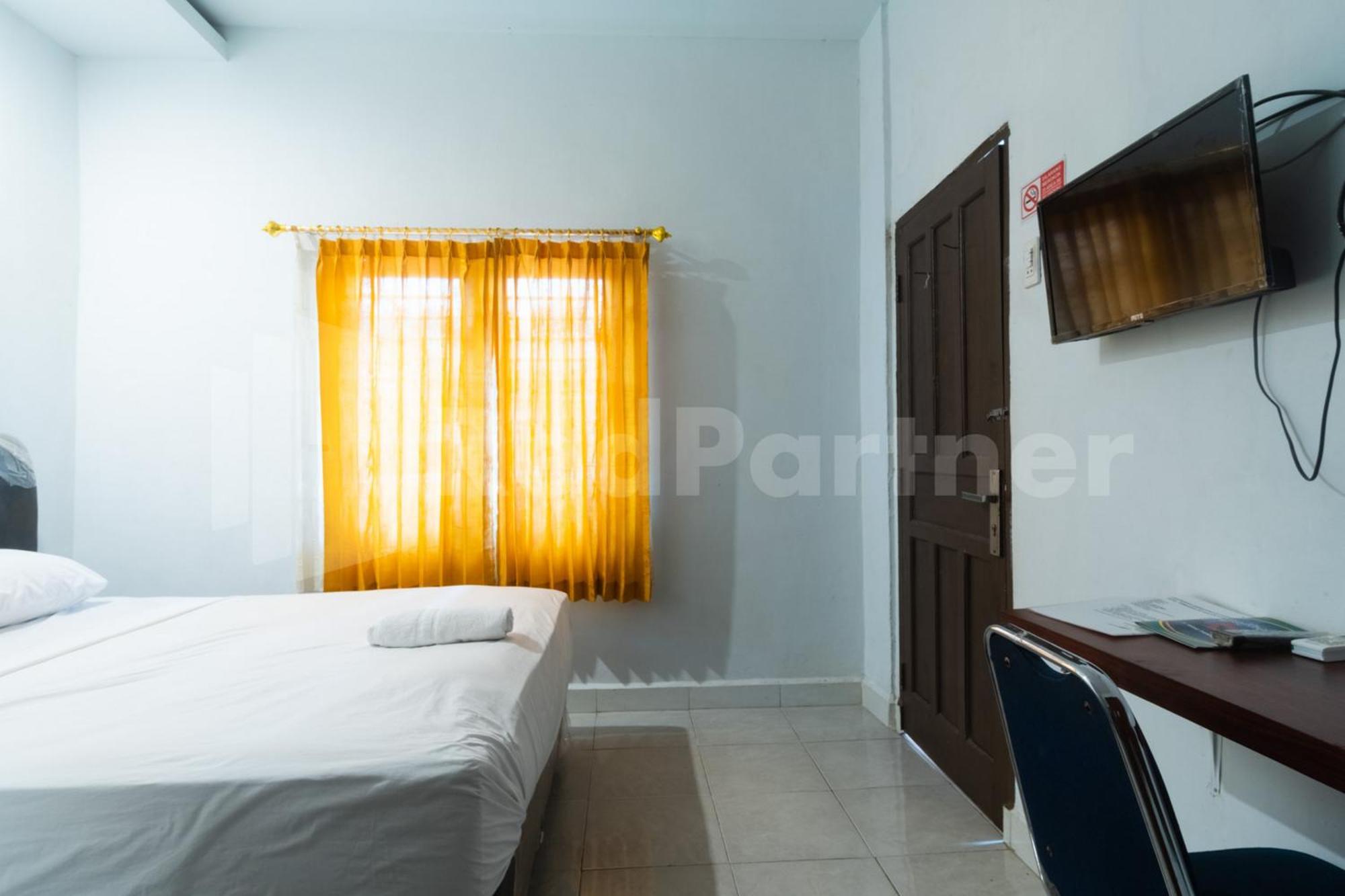 Teratai Guesthouse At Rs Adam Malik Medan Mitra Reddoorz エクステリア 写真